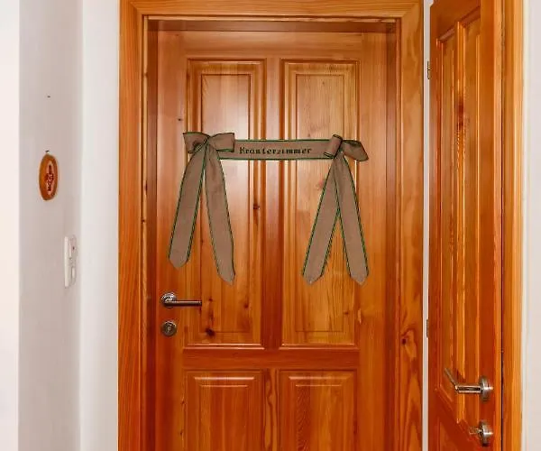 Hoellberg بيت للعطل Hormsdorf